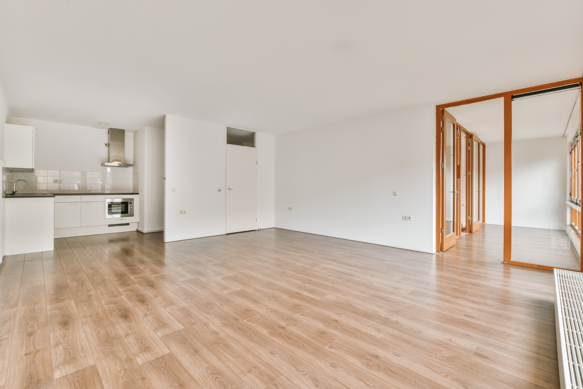 An elite room with a parquet floor